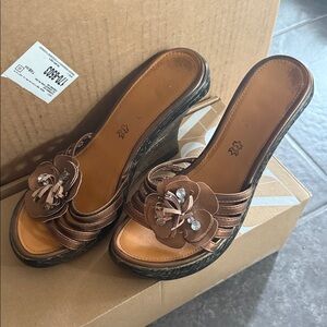 Elegant Brown Floral Women's Wedge Sandals